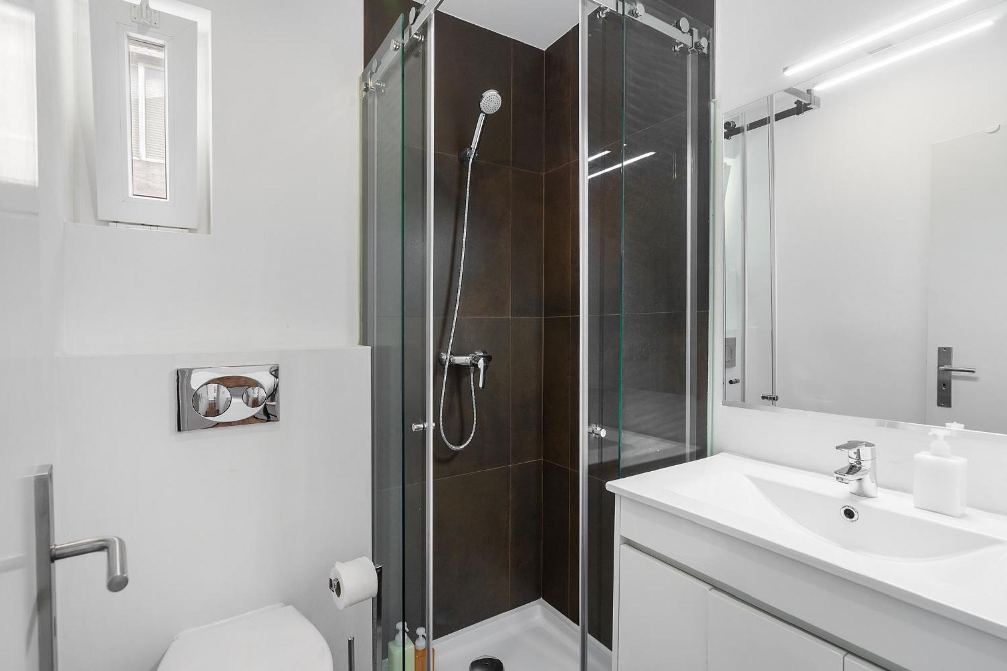Whome Urban Tech Retreat, Modern Hubs For Remote Living Лісабон Екстер'єр фото
